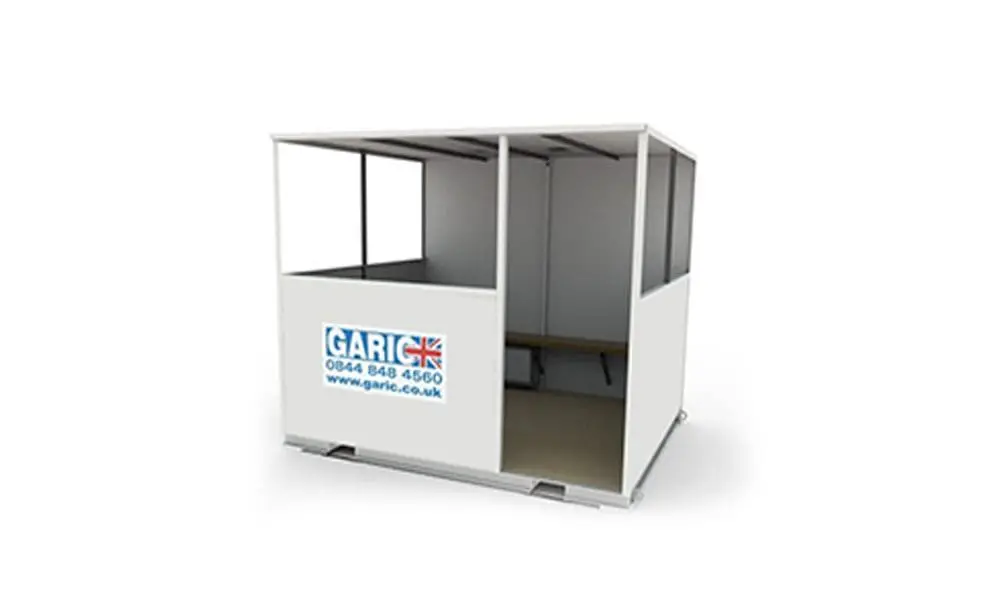 White site shelter with open entrance, bench seating, and Garic logo on the side, isolated on white background.